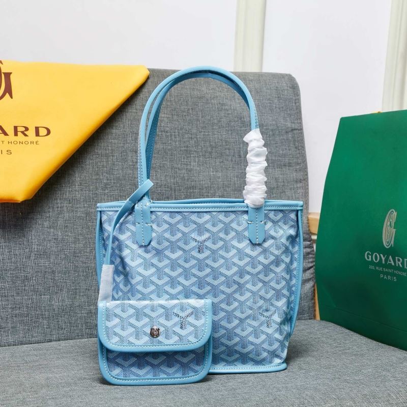 Go*ard shopping bags